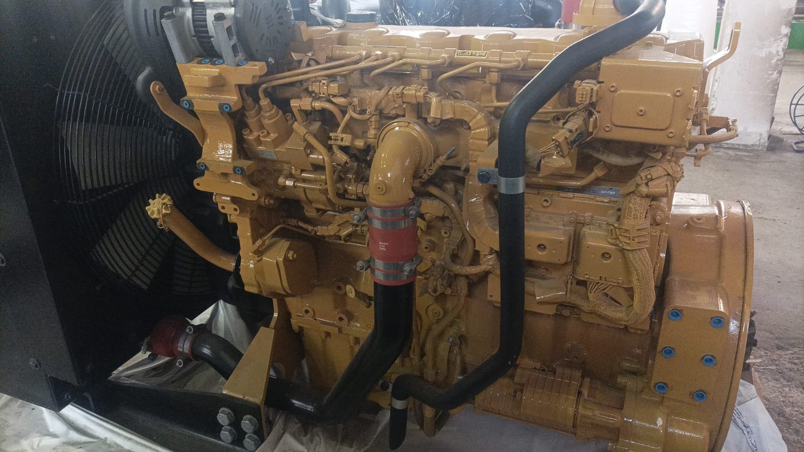 Поставка двигателя Caterpillar CAT C9.3B на Диксон