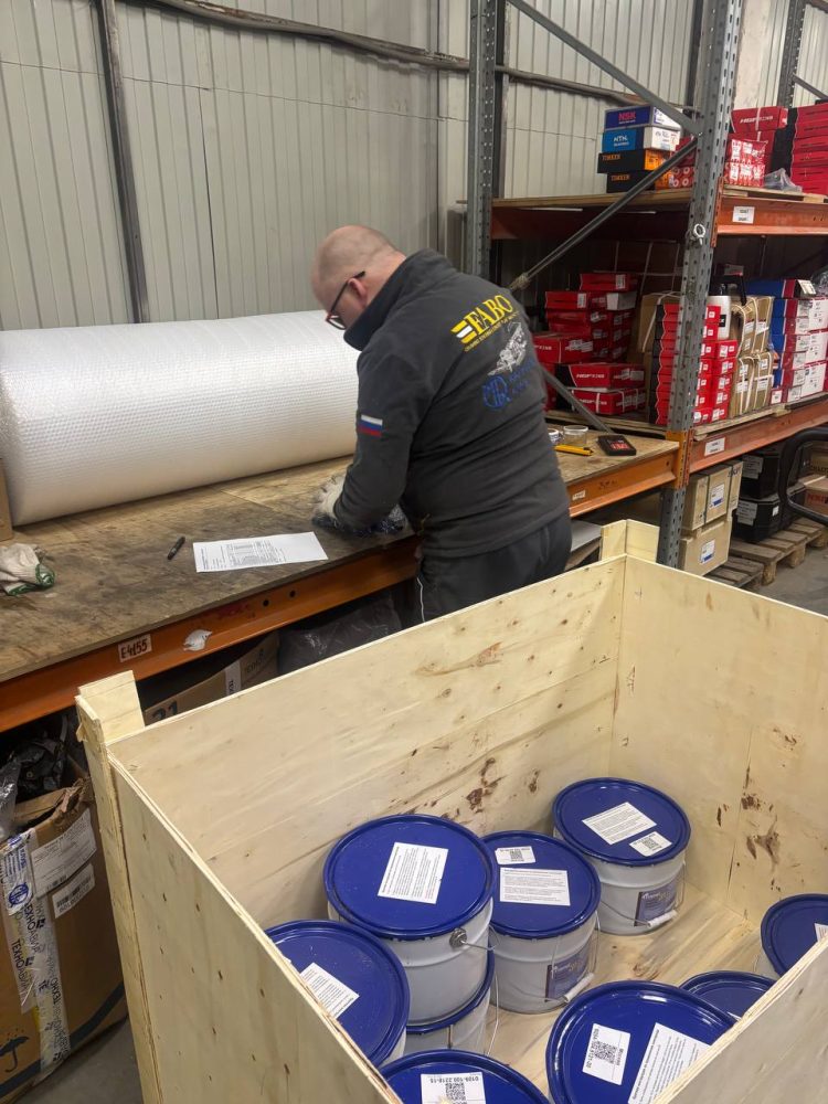 Заказать запчасти для техники в Карьерном Клубе