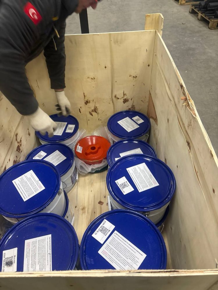 Заказать запчасти для техники в Карьерном Клубе